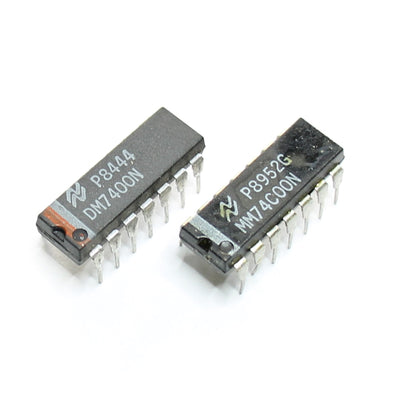 7400 Vierfach NAND-Gatter mit je 2 Eingänge DIP14