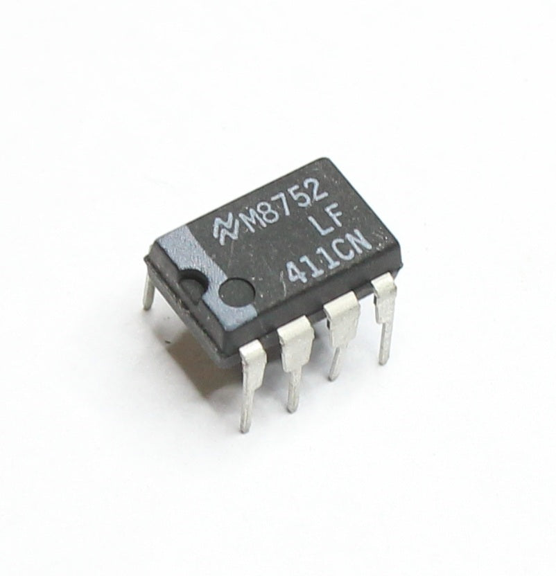 LF 411CN Operational amplifiers 4MHz 10÷36V DIP8