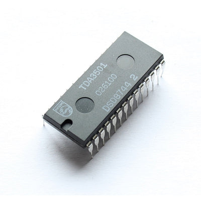 TDA3501 Chroma-Prozessor + RGB-Kombination