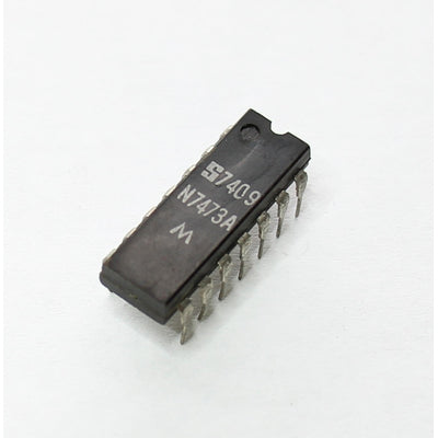 7473 dual J-K flip-flop with clear