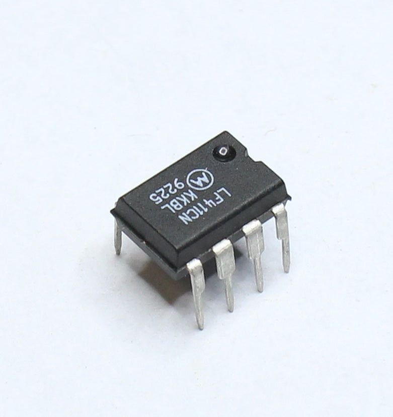 LF 411CN Operational amplifiers 4MHz 10÷36V DIP8