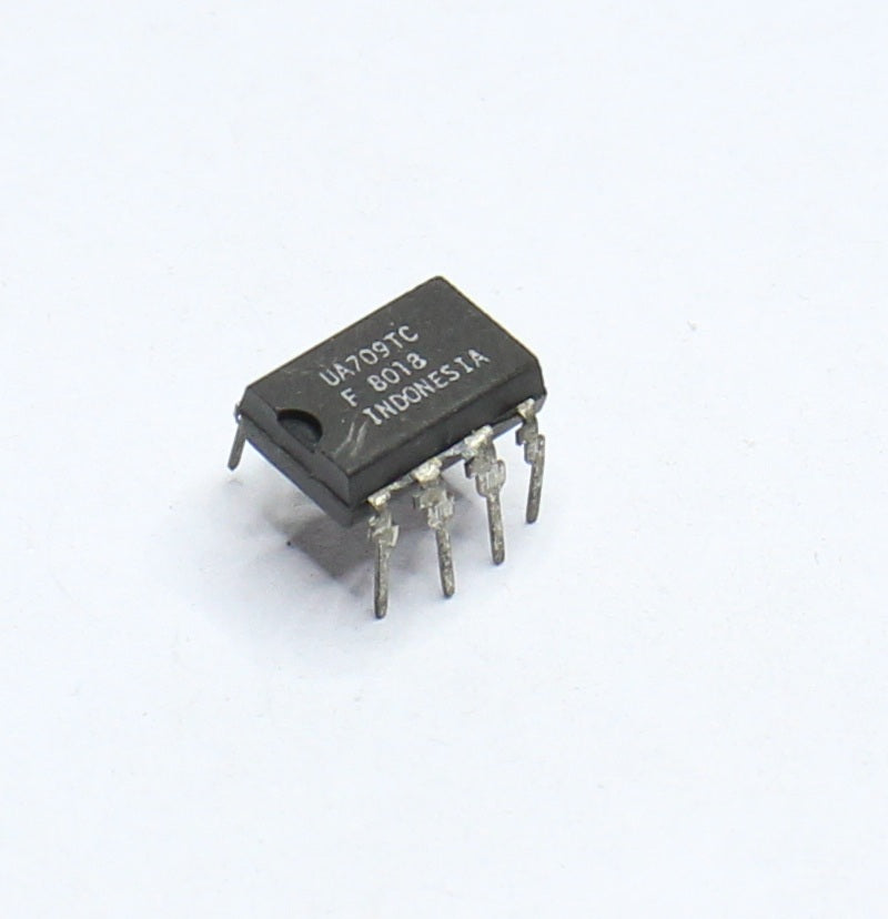 ua709 >LM709<  Allzweck-Operationsverstärker DIP8
