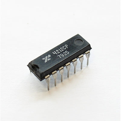 XR4212CP 4 fach Operationsverstärker